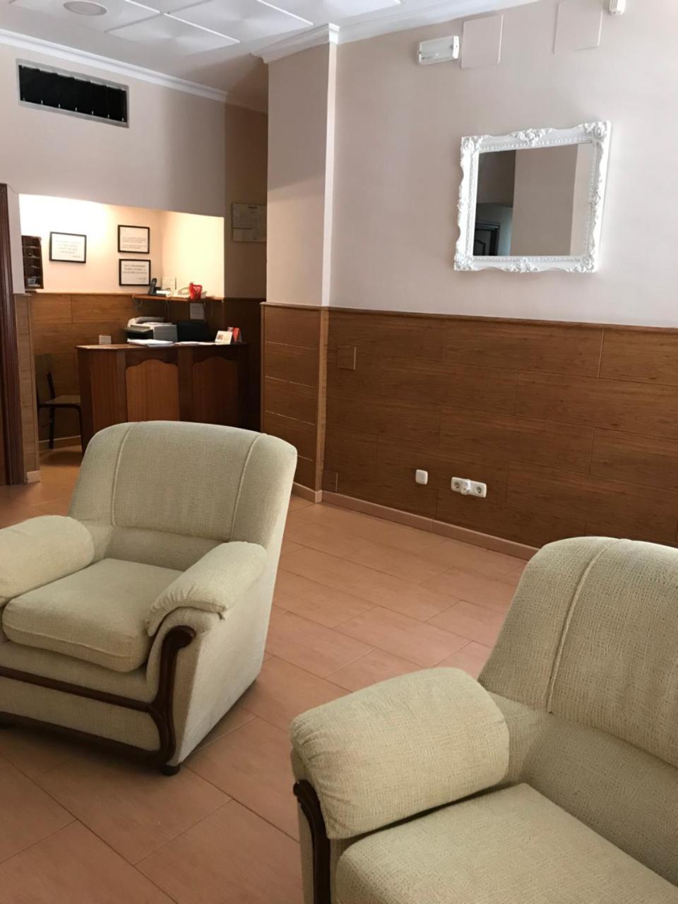 Hostal Argentina Касерес Экстерьер фото